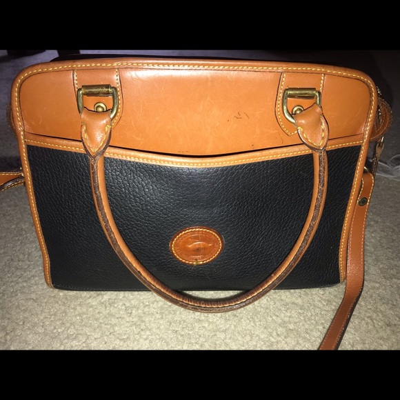 Vintage Dooney And Bourke handbag - Picture 8 of 8